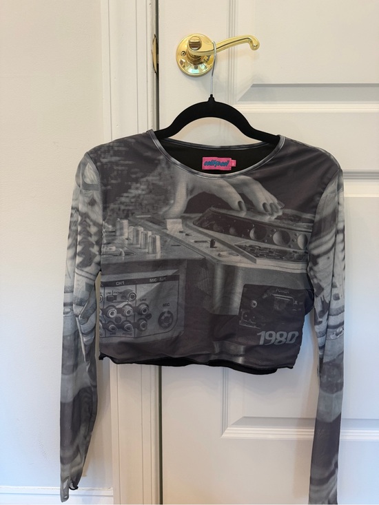 Edikted Tops - Edikted Gray Black Mesh Graphic Long Sleeve Crop Top